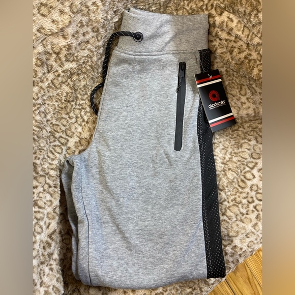 Akademiks Other - Akademiks, sweatpants,gray, red, black, size small,